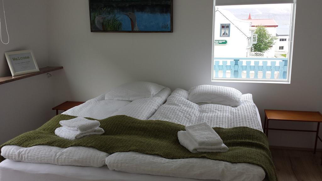 Harbour Inn - Guesthouse Bildudalur Екстер'єр фото
