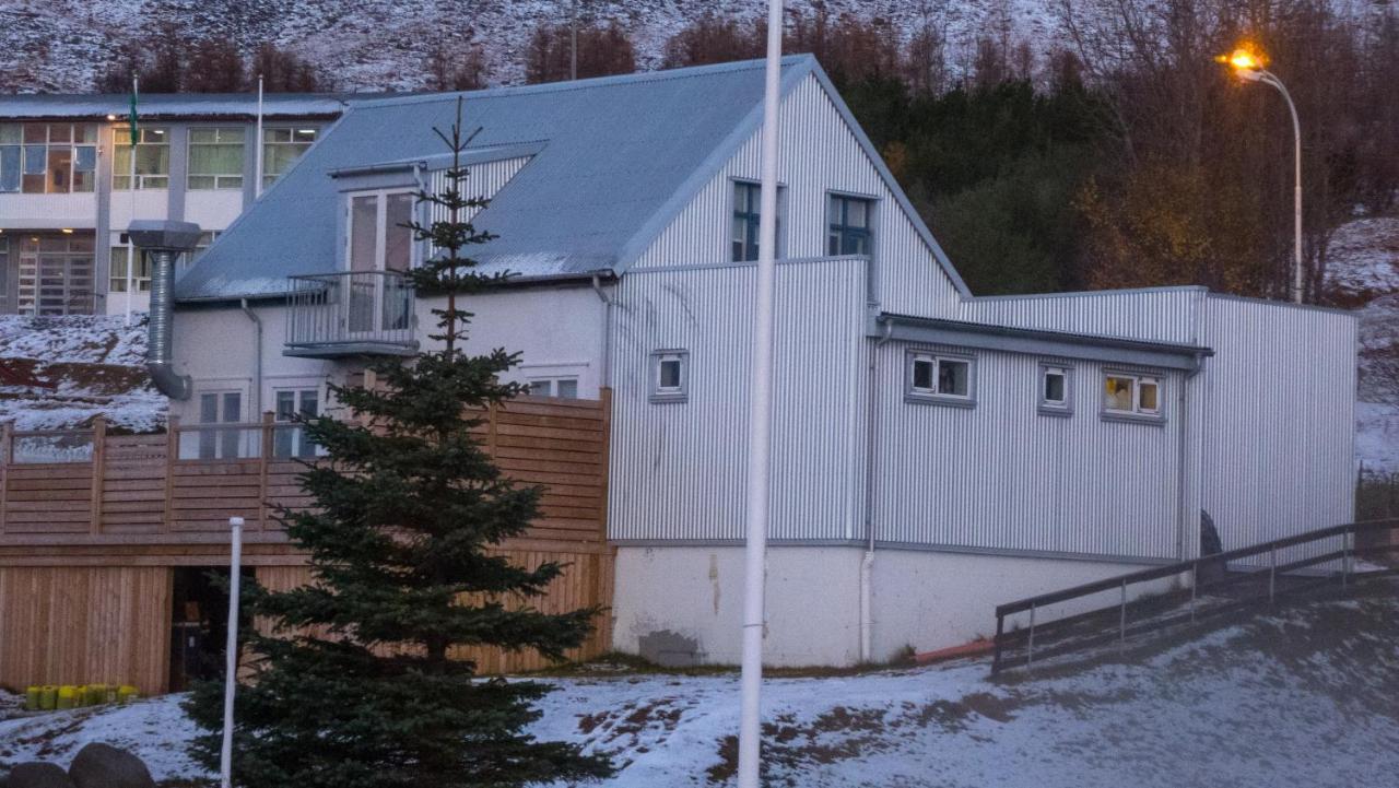 Harbour Inn - Guesthouse Bildudalur Екстер'єр фото